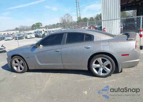 2013 Dodge Charger R/T Max z USA, uszkodzony, nr VIN 2C3CDXCT9DH629925